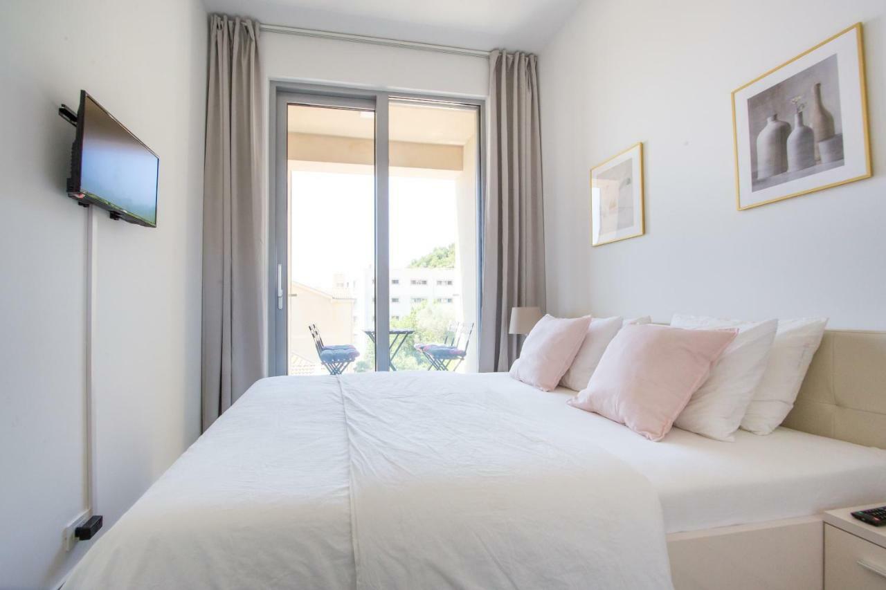 Apart Sky Residence With Sea View In Delmar Budva Bagian luar foto