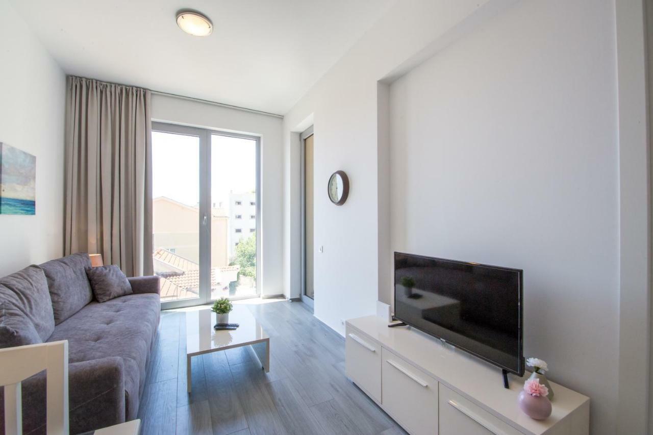 Apart Sky Residence With Sea View In Delmar Budva Bagian luar foto