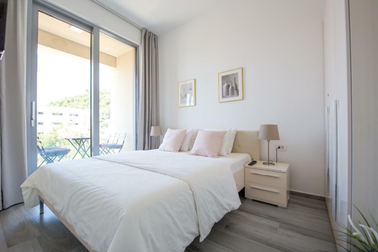 Apart Sky Residence With Sea View In Delmar Budva Bagian luar foto